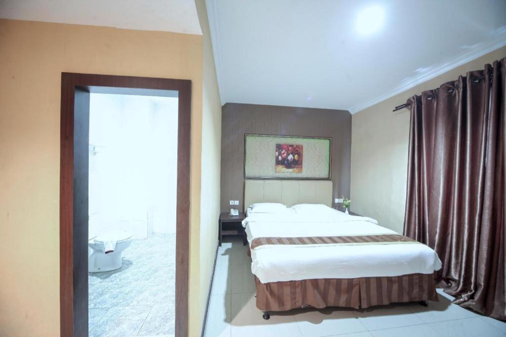 New Hollywood 3* Pekanbaru