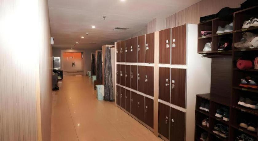 Hotel New Hollywood Pekanbaru