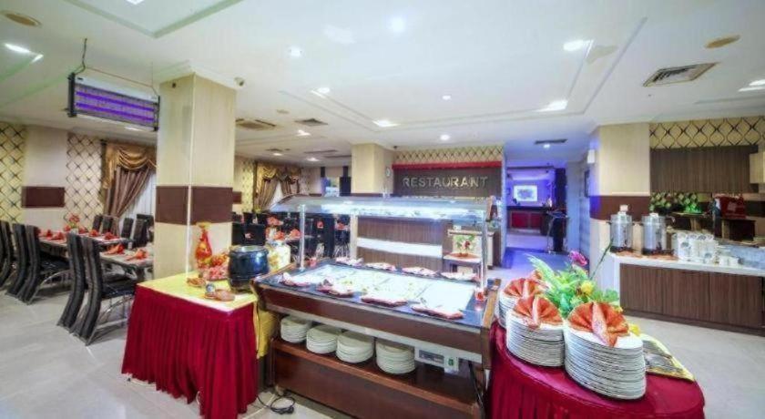New Hollywood 3* Pekanbaru